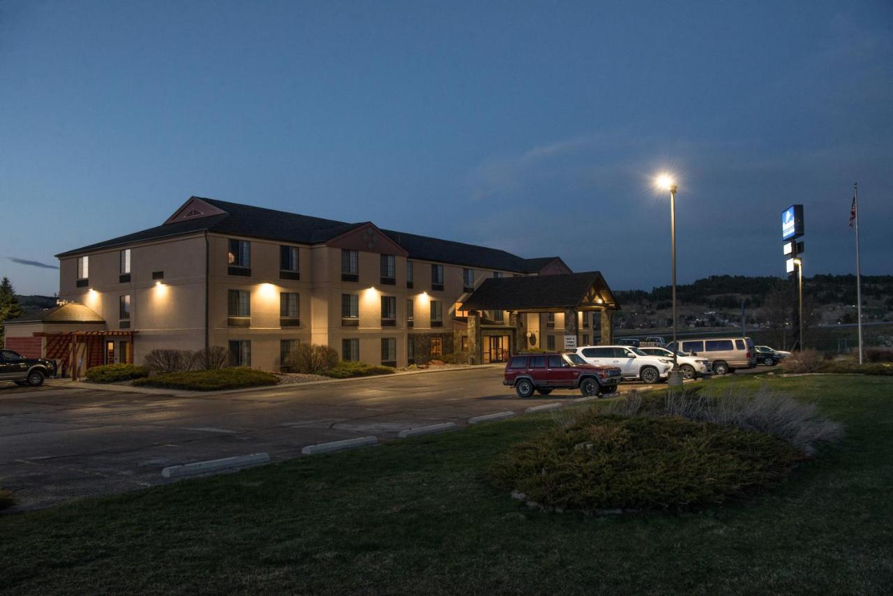 Summerset Hotel And Suites Rapid City West Exterior photo